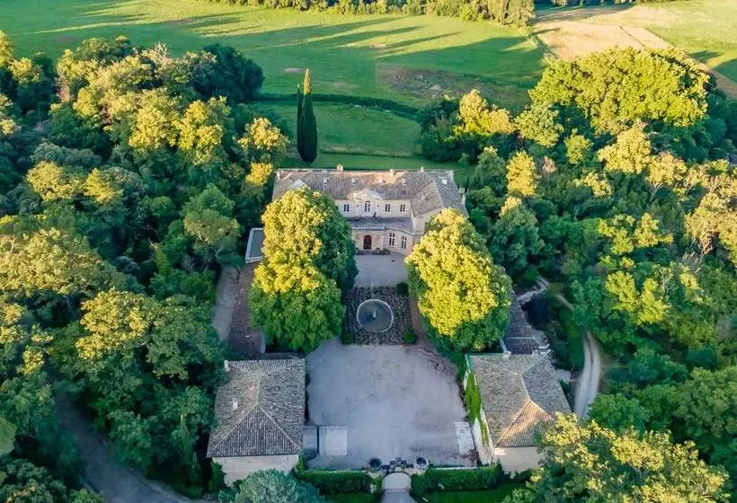 호텔 Château Martinay