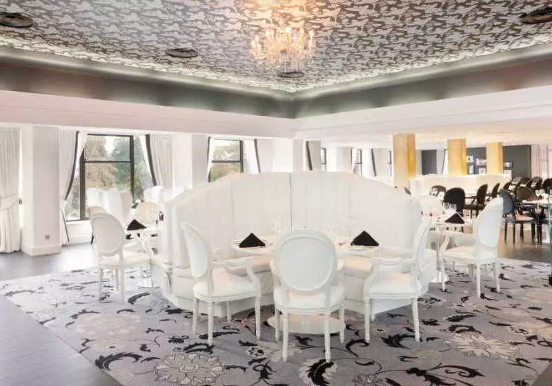 호텔 Heythrop Park Resort