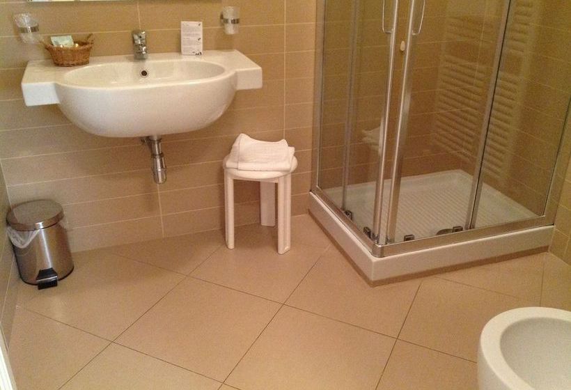 هتل Dei Macchiaioli