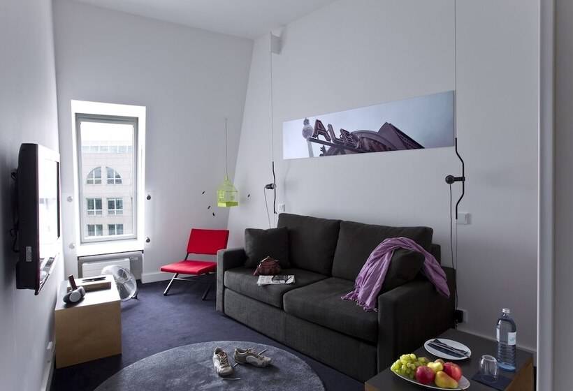 Hotel Gat Point Charlie