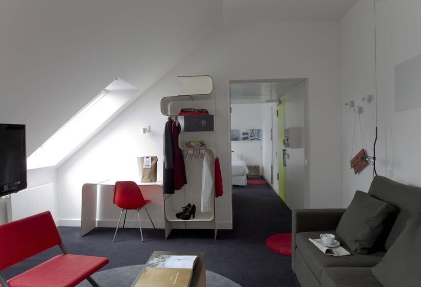 Hotel Gat Point Charlie