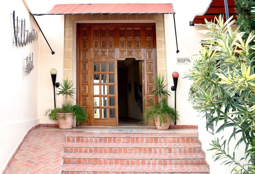 بنسيون Villamar