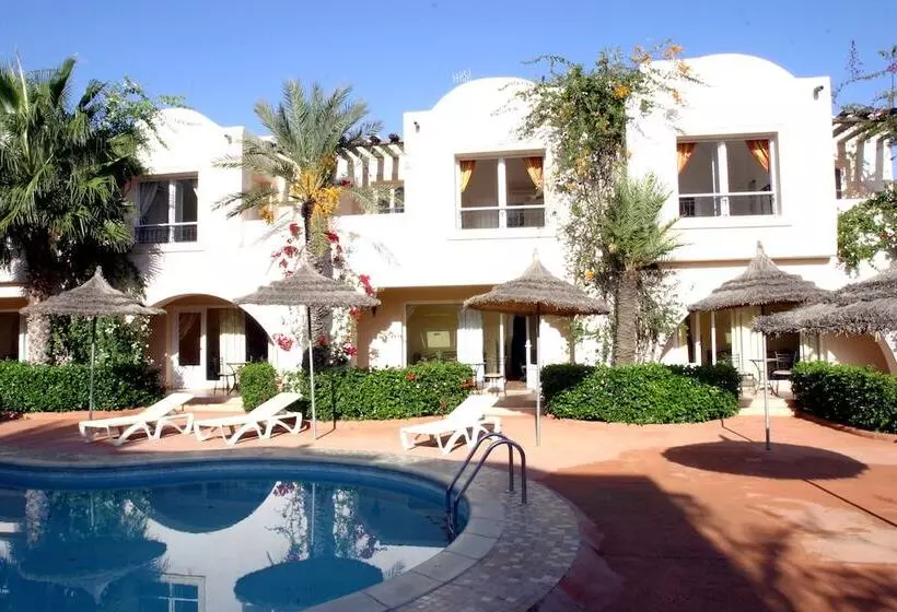 بنسيون Villamar