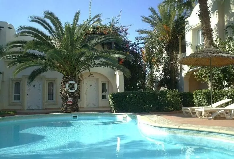 بنسيون Villamar