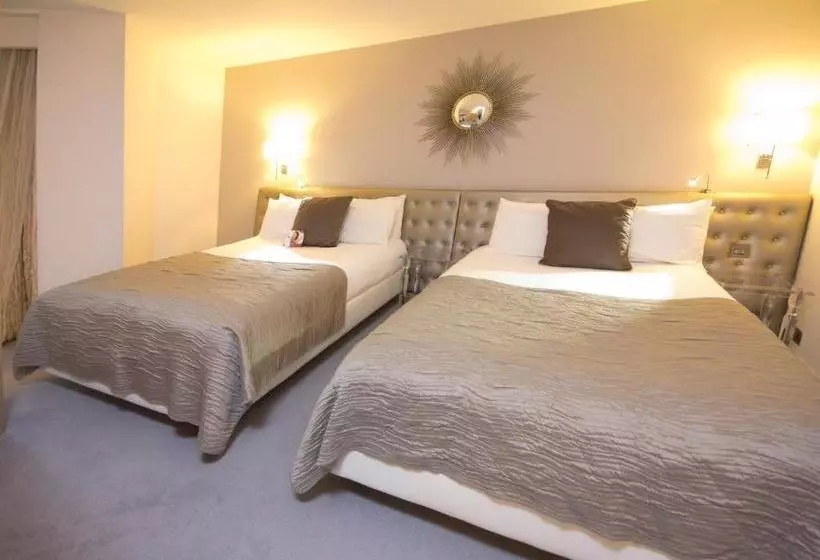 호텔 Heythrop Park Resort