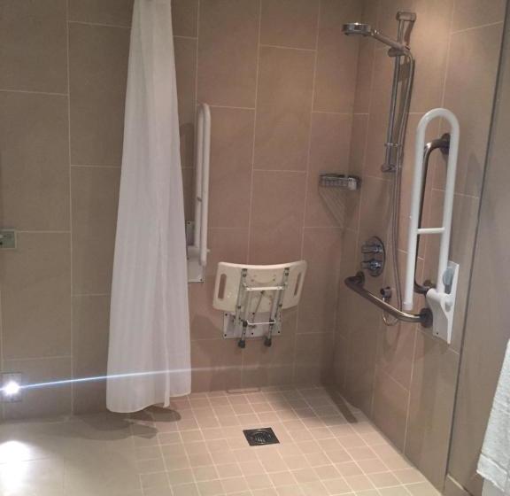 בית מלון כפרי Heythrop Park Resort