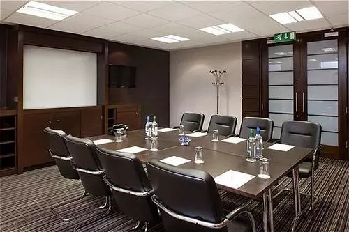 هتل Holiday Inn Express Aberdeen - Exhibition Centre