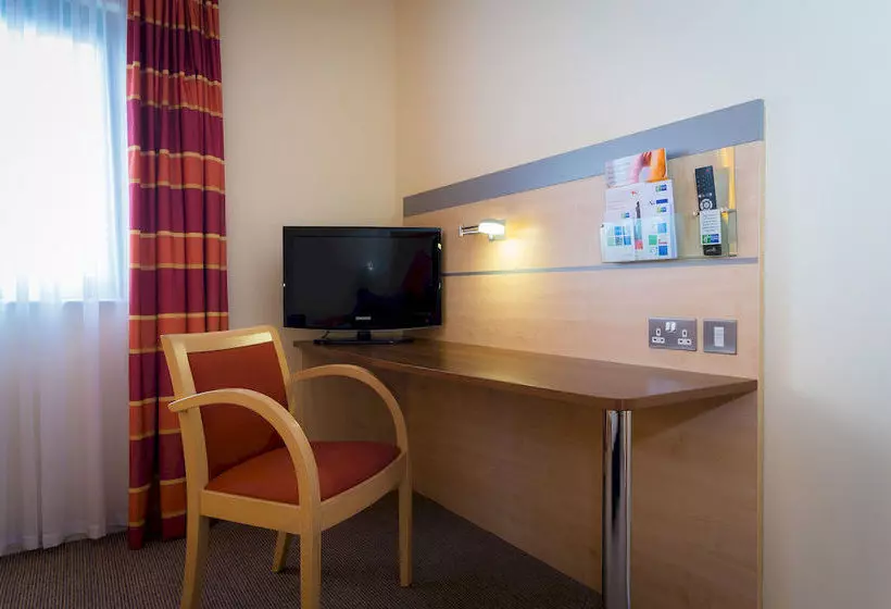 هتل Holiday Inn Express Aberdeen - Exhibition Centre
