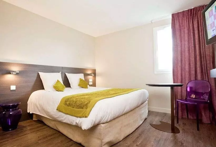 בית מלון כפרי Ibis Styles Compiegne