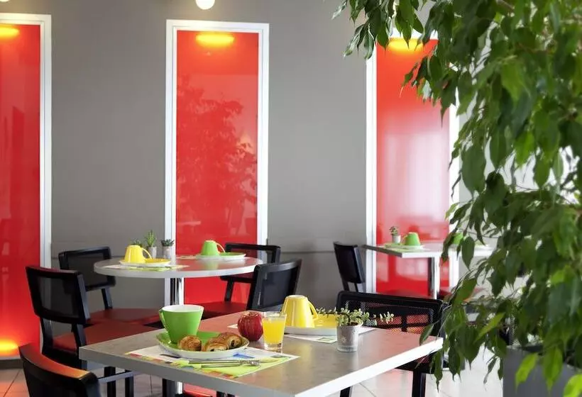 בית מלון כפרי Ibis Styles Saintbrieuc Gare Centre