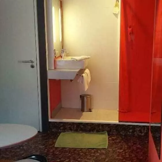 בית מלון כפרי Ibis Styles Saintbrieuc Gare Centre