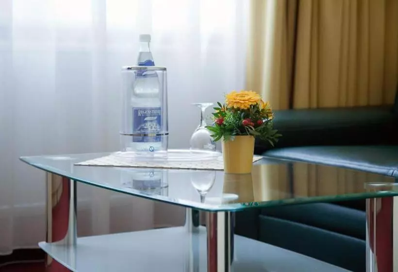 هتل Kiez Pension Berlin