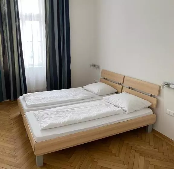 هتل Kolbeck Rooms