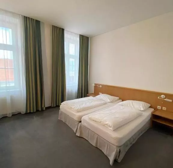 هتل Kolbeck Rooms