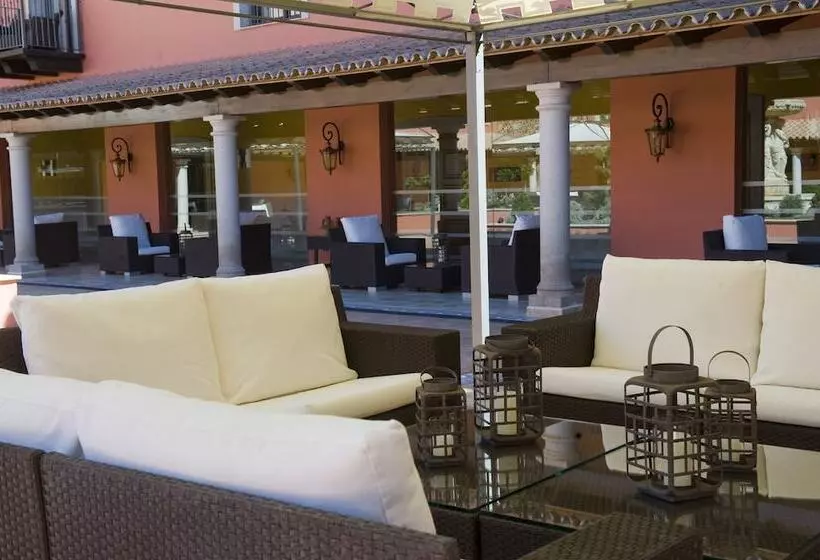 Отель La Caminera Club De Campo