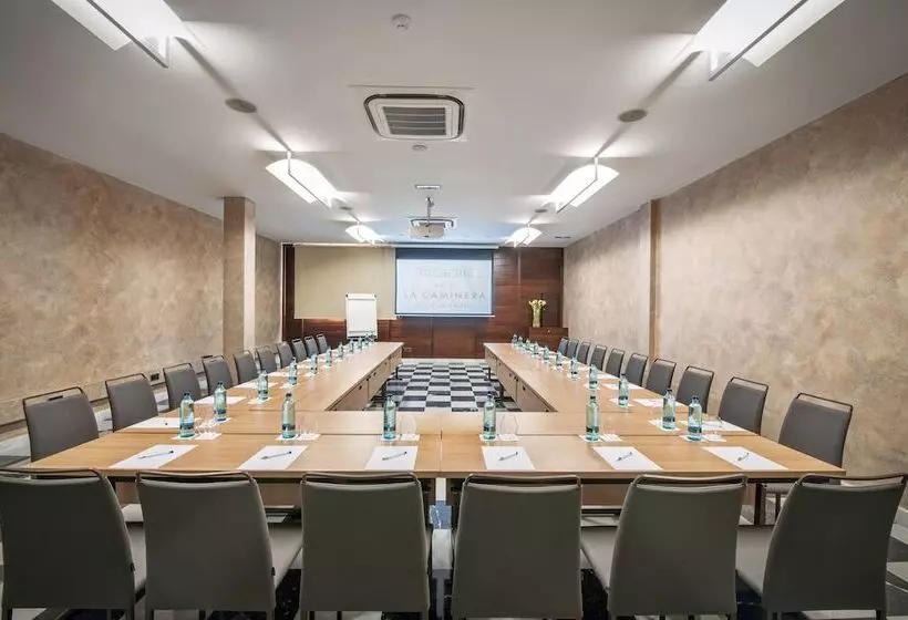 Отель La Caminera Club De Campo