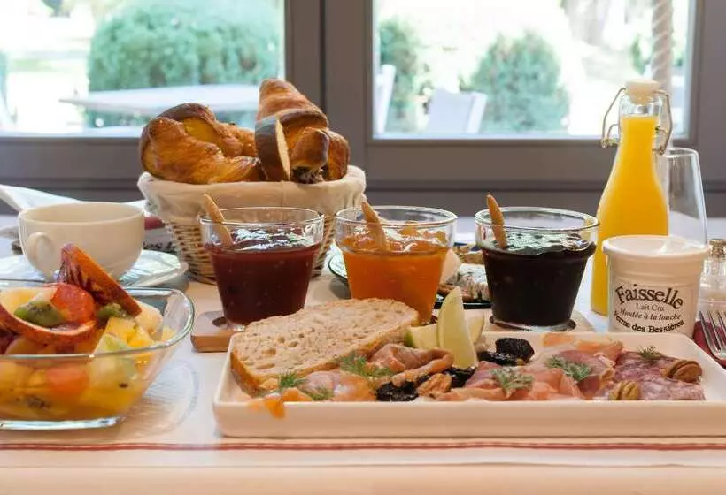 ホテル Clos St Eloi, The Originals Relais