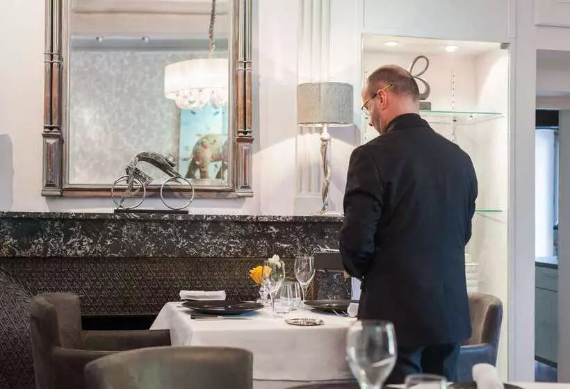 ホテル Clos St Eloi, The Originals Relais