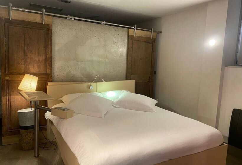 فندق Le Dormeur Du Val