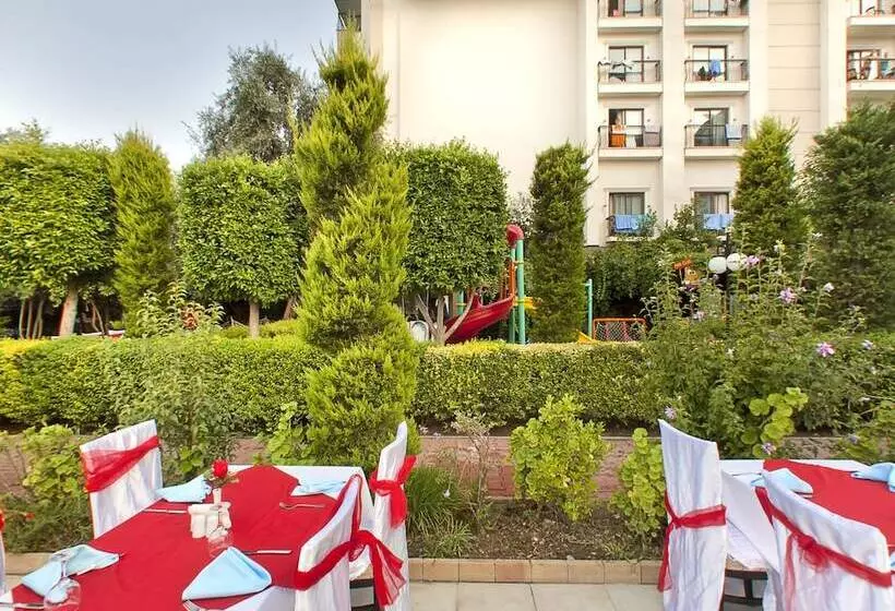 בית מלון כפרי Lims Bona Dea Beach