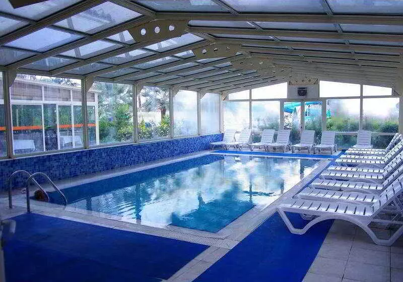 בית מלון כפרי Lims Bona Dea Beach