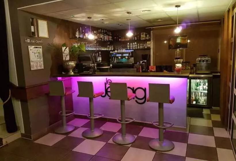 Hotel Logis Hôtel La Fauceille