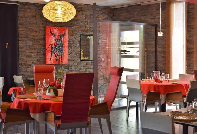 Hotel Logis Hôtel La Fauceille