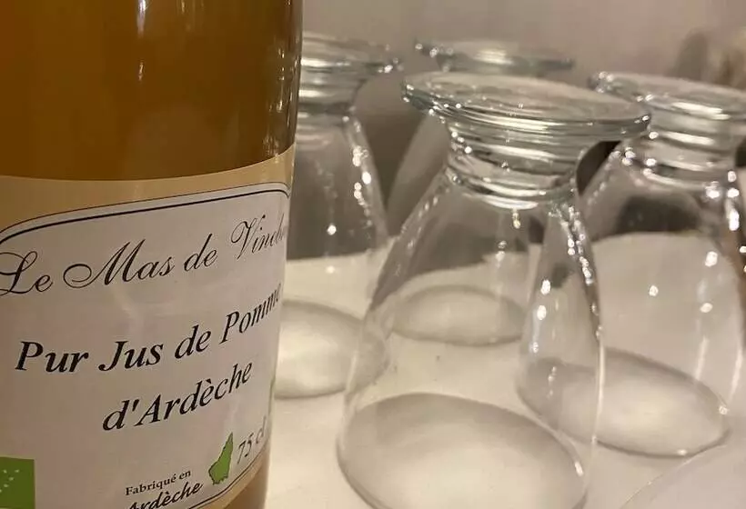 هتل Logis Hôtel Médiéval, Montélimar Nord