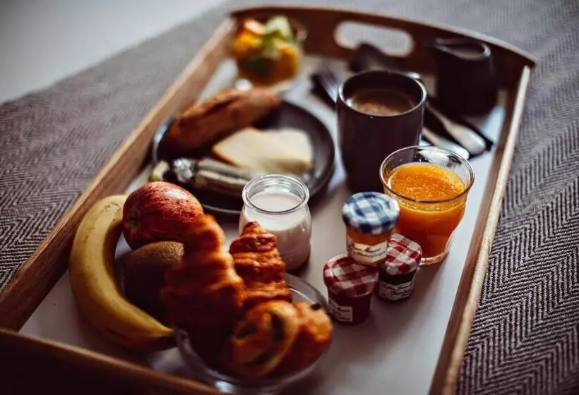 ホテル Monsieur Helder