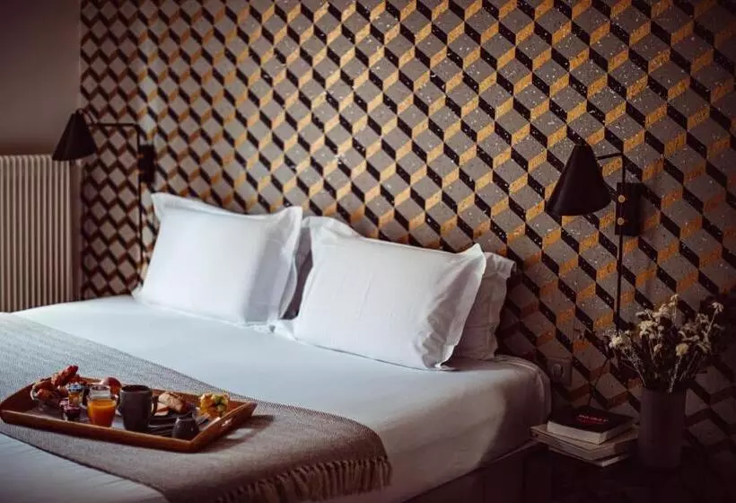 ホテル Monsieur Helder