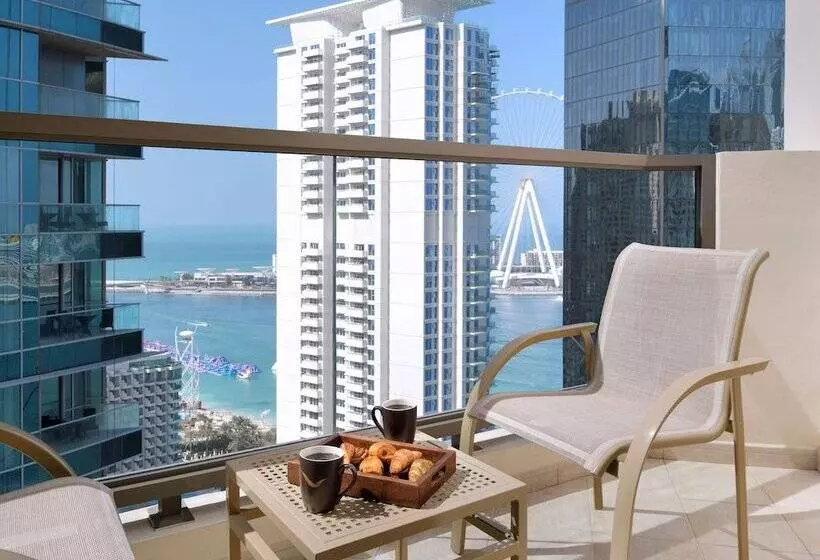 Mövenpick Hotel Jumeirah Beach