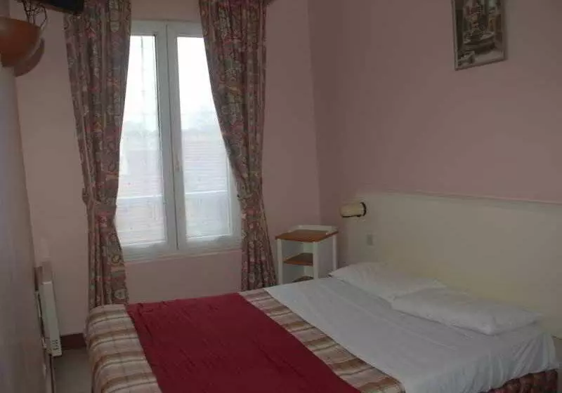 فندق Residence De La Tour Paris Malakoff