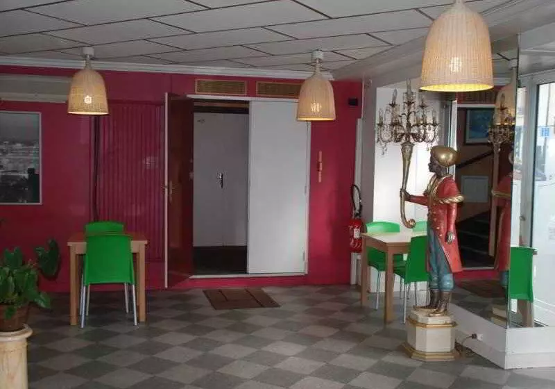 فندق Residence De La Tour Paris Malakoff