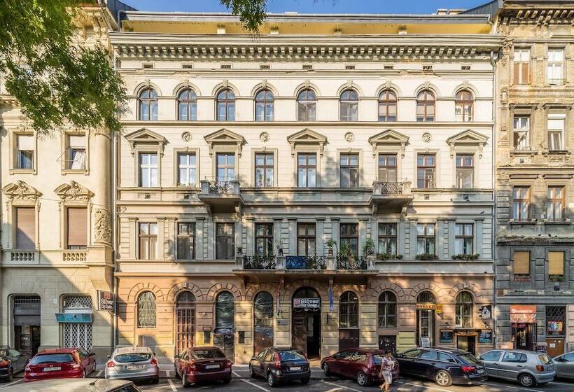 Silver Hotel Budapest City Center