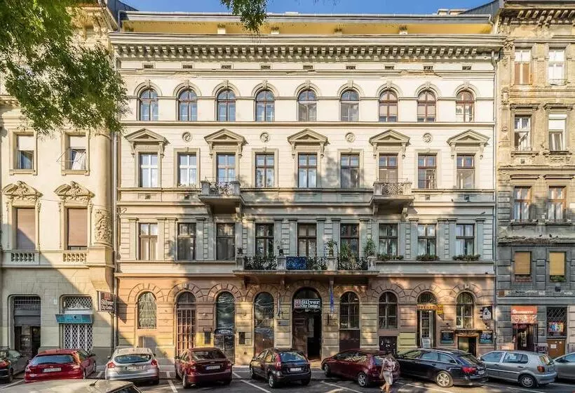 Silver Hotel Budapest City Center