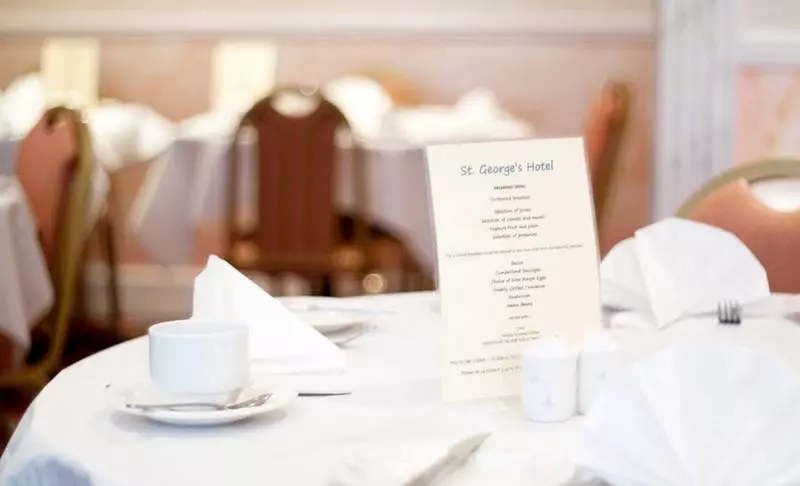 فندق St George S