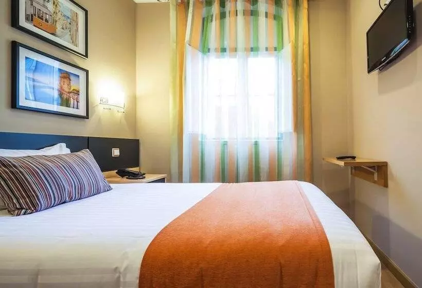 Hotel Vila Nova Guesthouse