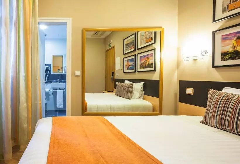 Hotel Vila Nova Guesthouse