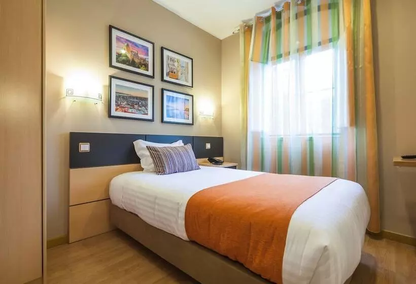 Hotel Vila Nova Guesthouse