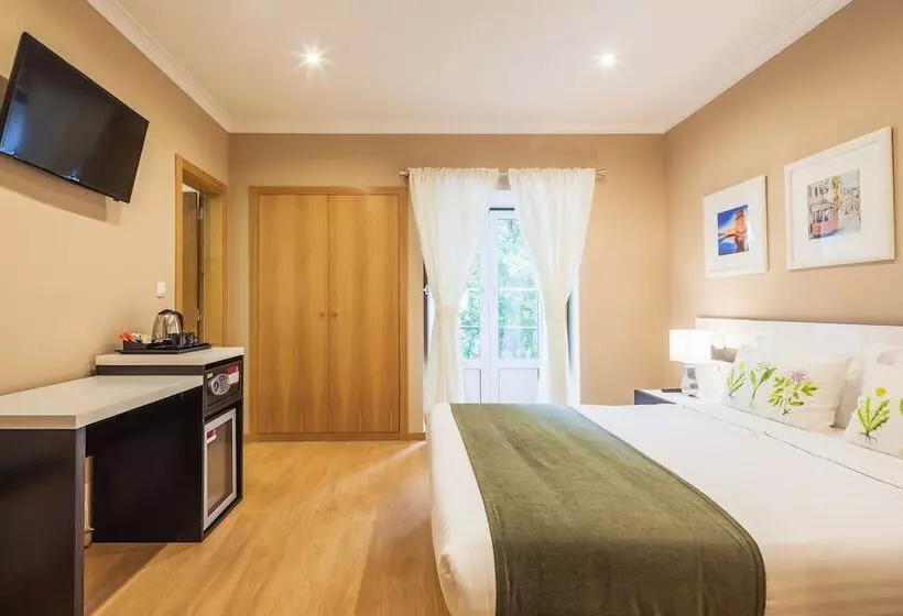 Hotel Vila Nova Guesthouse