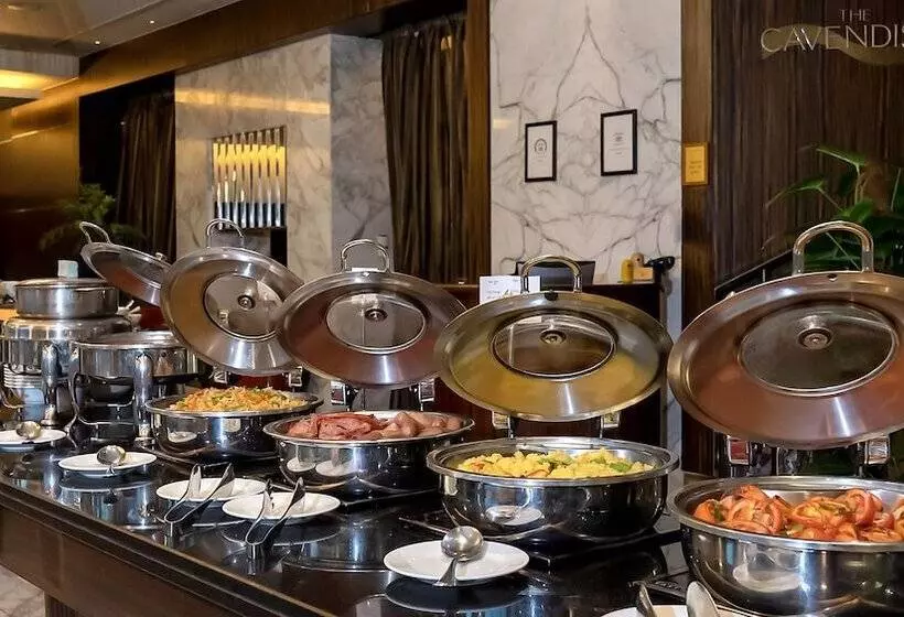 Отель Voco Bonnington Dubai, An Ihg