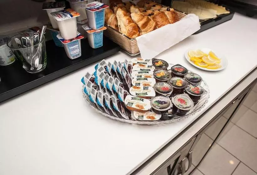 호텔 Nox Kensington Gardens