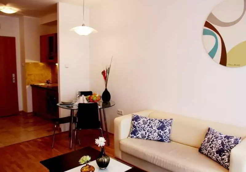 Paradise Apartments