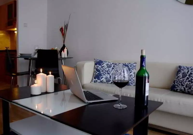 Paradise Apartments