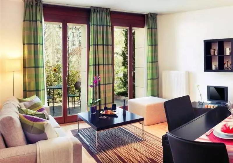 Paradise Apartments
