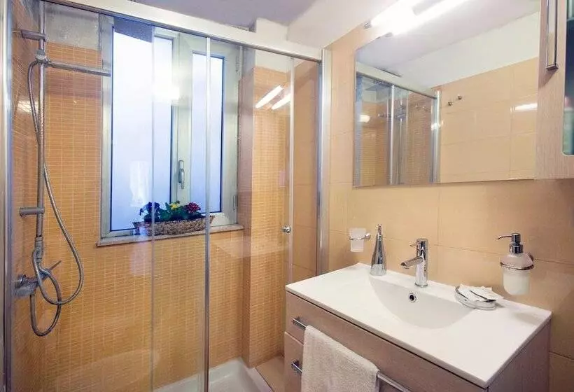 تختخواب و صبحانه Nonna Jole