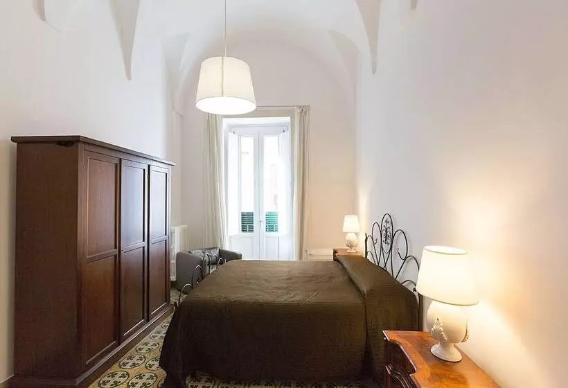 تختخواب و صبحانه Nonna Jole