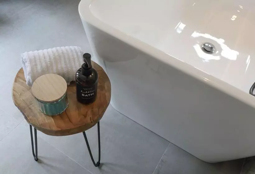 تختخواب و صبحانه Bohemien Boutique Guesthouse