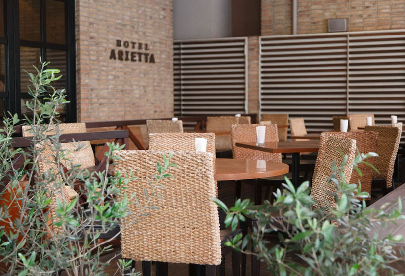 Arietta Hotel & Trattoria