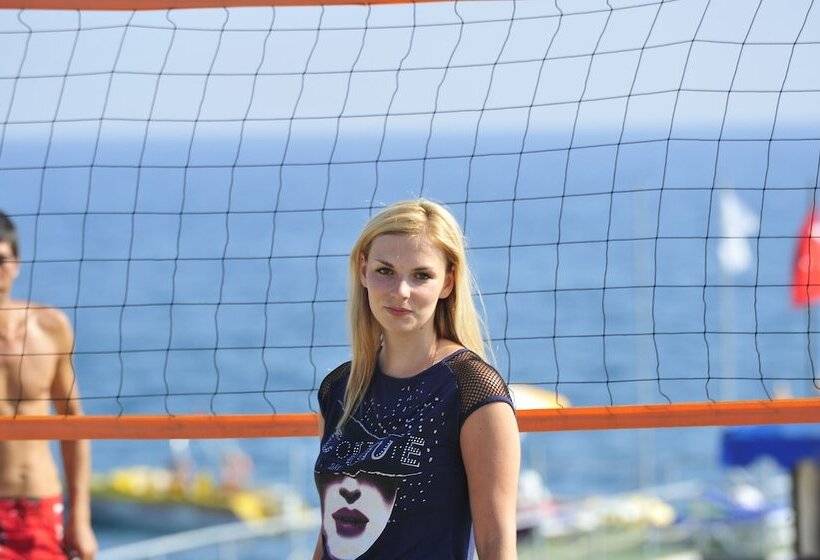 Отель Bella Vista Suit